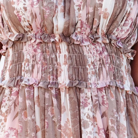 FLORAL SMOCKED TIE STRAP MAXI DRESS - BLUSH medium - Picture 4 of 5